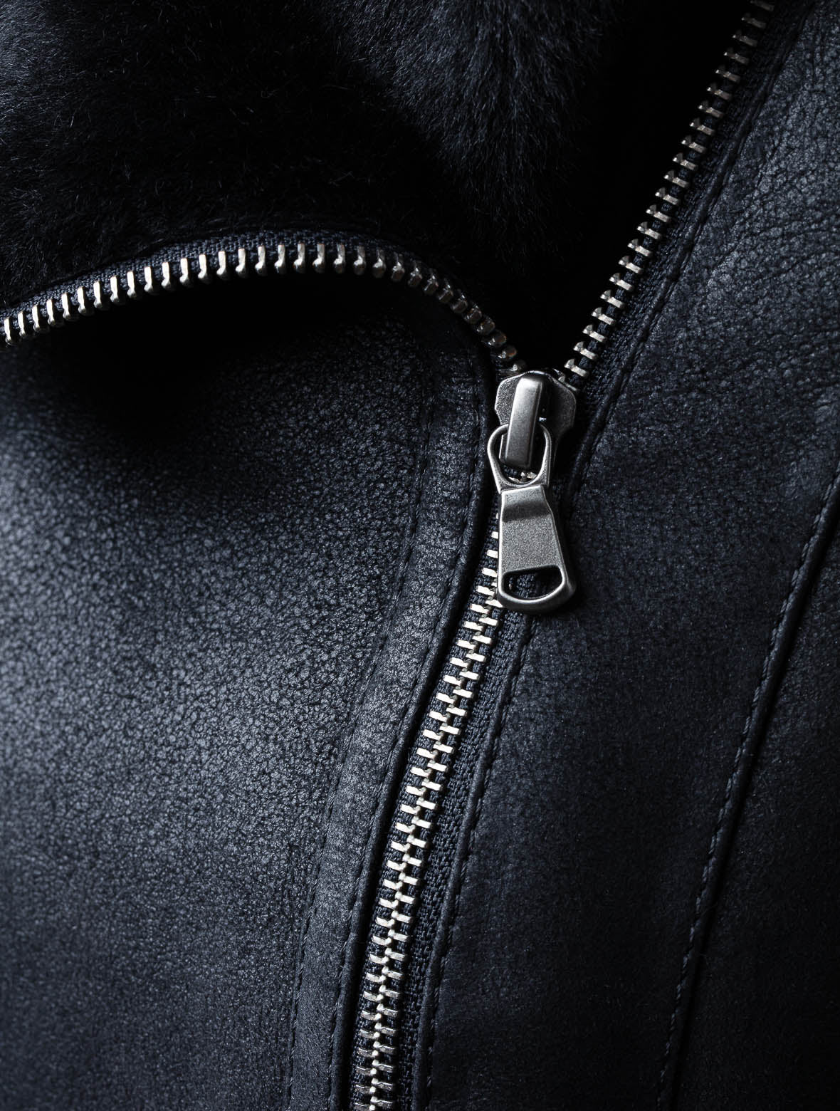 Larkhall black sheepskin aviator jacket for women, photo 3