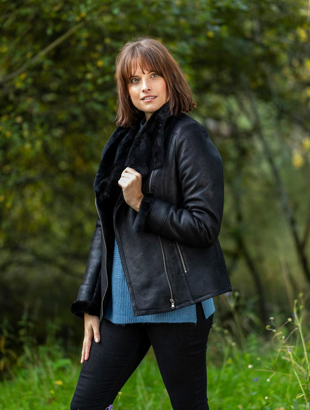 Larkhall black sheepskin aviator jacket for women, photo 5